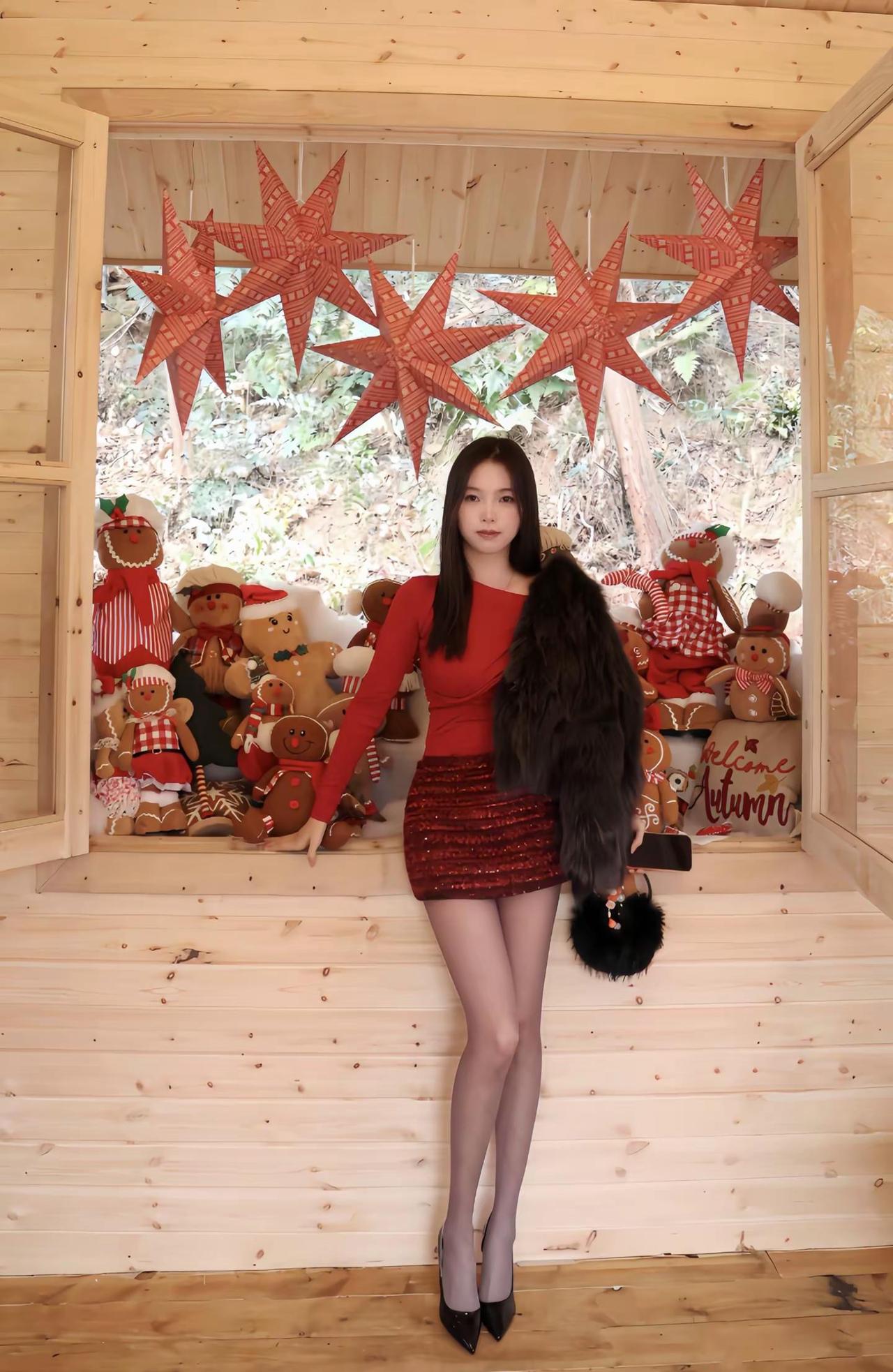 圣诞预告。🎄ᎷᎬٗᎡ͙ᎡᎽ✦🎅CᎻᏒᎥٗᏚᎢ͙ᎷᎪᏚ🦌穿搭 圣诞节 御姐