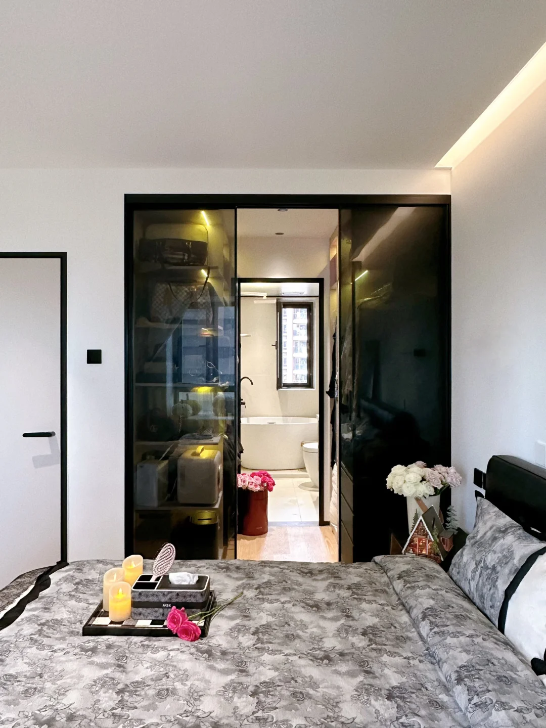 13平极简主卧，衣帽间➕卫生间一键转复古‼️