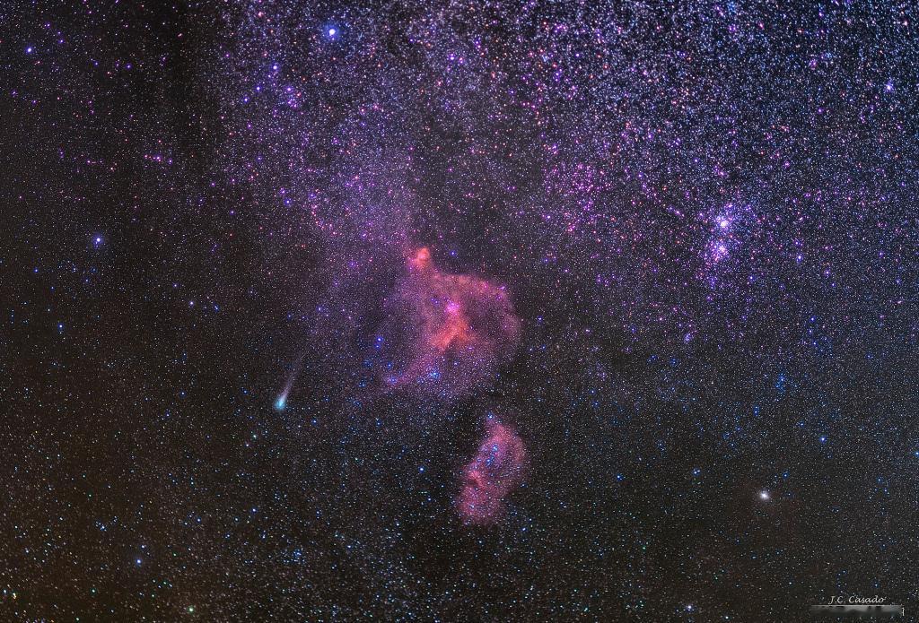#每天一天文图# 彗星、心脏与灵魂 ​​​