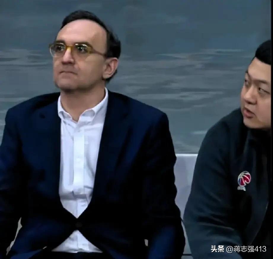 记录我的2026辽宁男篮主教练乌戈的神奇也不在了，客场对阵广州龙狮差点输了一个屁