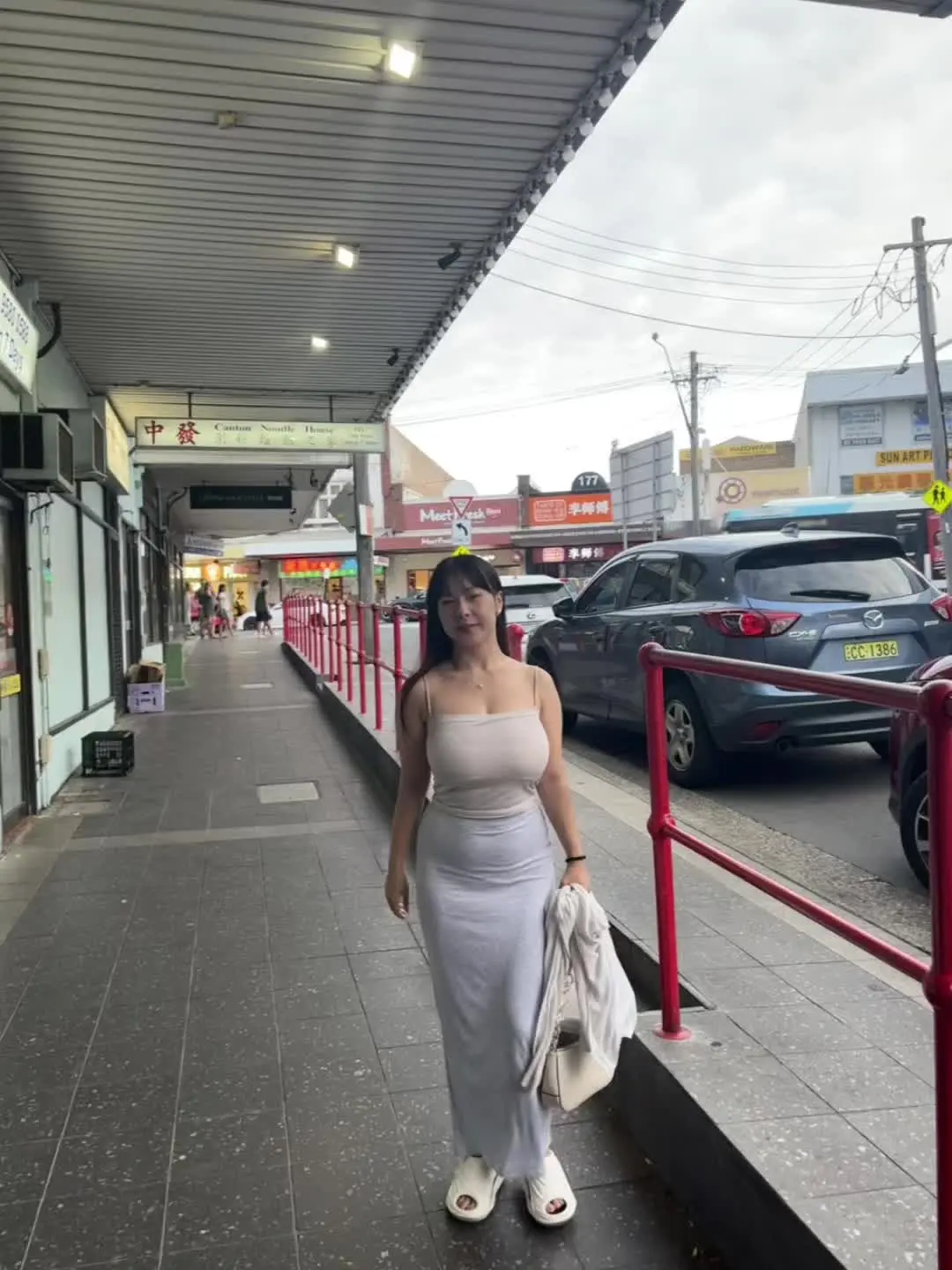 喜欢现在的日子 但今天姨妈来了，心情好down