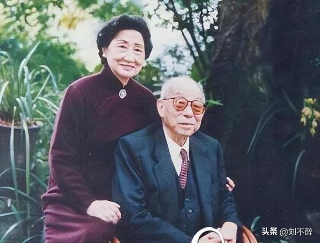 少帅张学良：我的人生，36岁以前是风流少帅，36岁以后是终身囚徒。

我的命从西