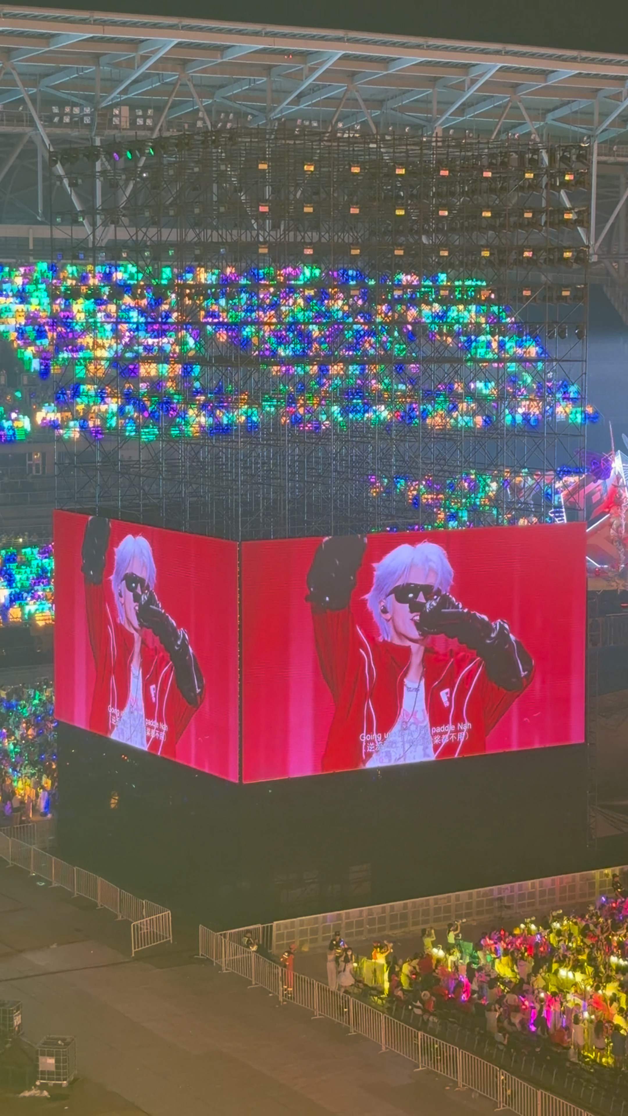 墨镜啊啊啊啊啊啊！ ​​​
