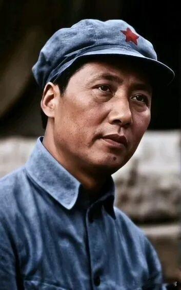 毛泽东的精神，是全人类的永远财富。长征，是人类意志的胜利，是中国共产党对人类精神