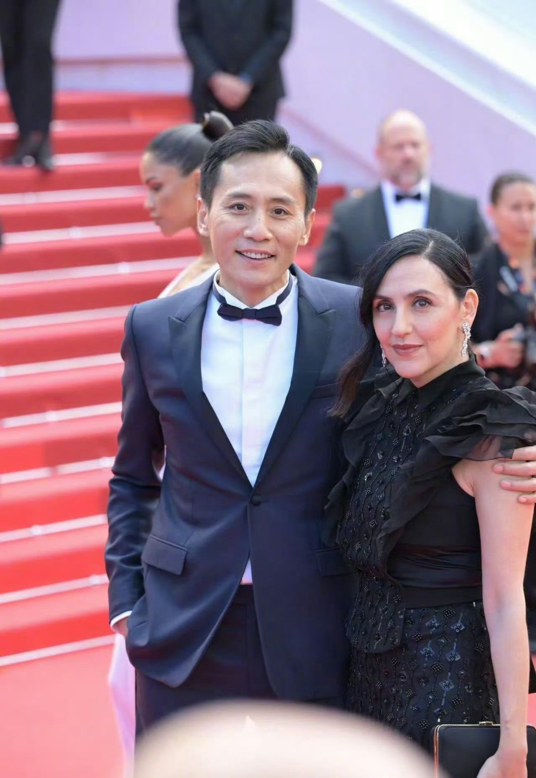 刘烨玫瑰婚相伴二十载，成婚十七年，迎来属于刘烨与安娜的玫瑰婚。二人结缘于低谷时刻