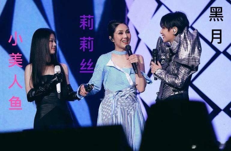 怪不🉐莉莉丝老要找她玩儿呢，堂堂上神还跟她们玩儿吗❓ 