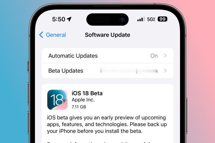 有网友的iPhone15在升级到iOS 18之后出现了续航缩水、流畅度下降、信号