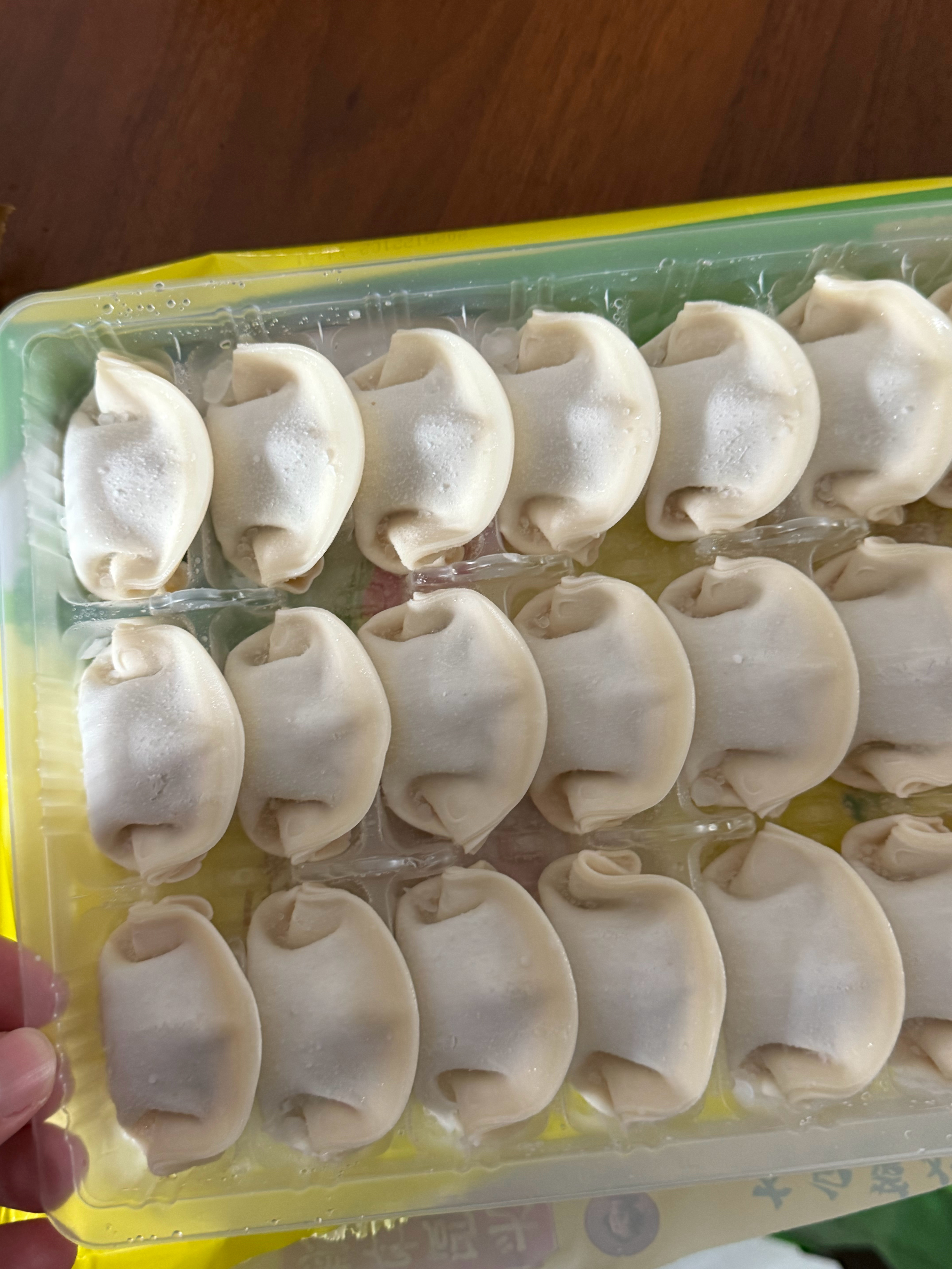 今晚就吃十来个水饺