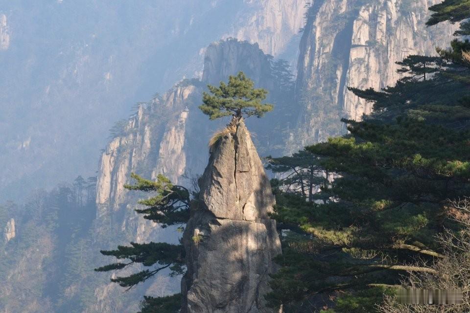 黄山必打卡机位梦笔生花