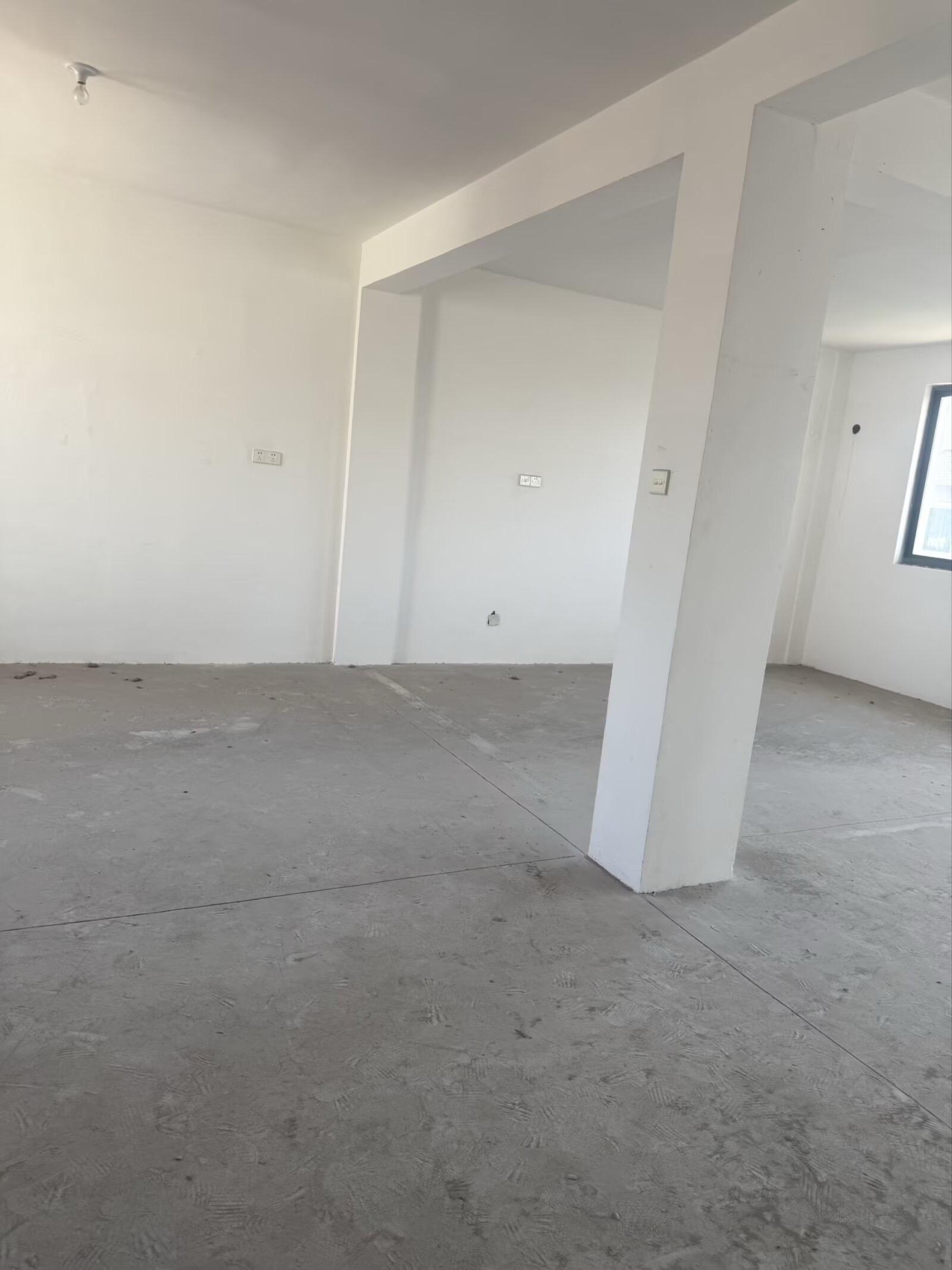 四个月里，自己一个人找装修公司 ，跑家具城 ，选全屋定制， 一路上踩了...