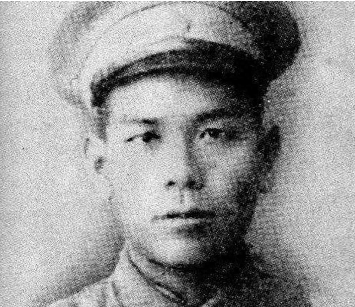 西安事变结束后，蒋介石为何指使戴笠逮捕军统局长，还将复兴社大太保一同抓捕？
19
