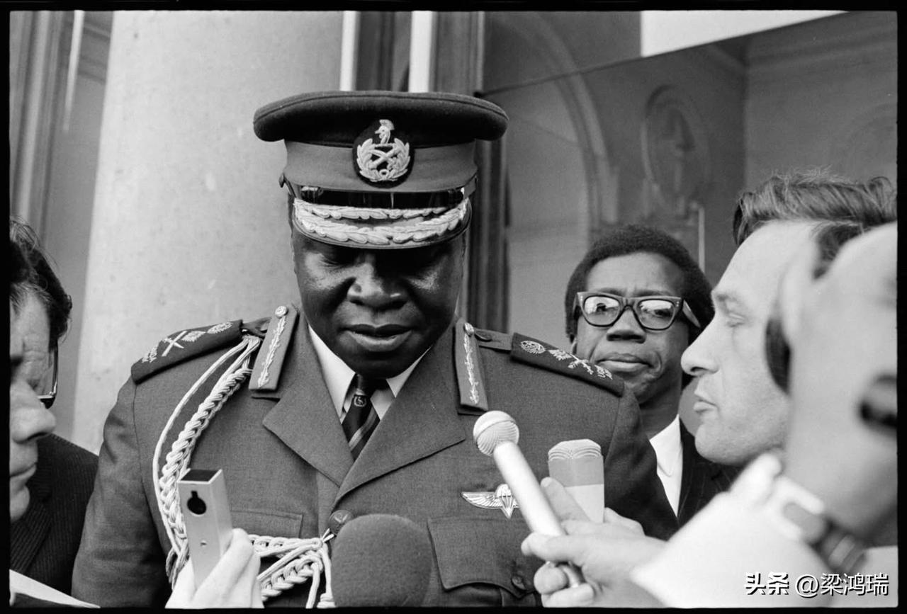 1971年9月16日，乌干达总统伊迪·阿明·达达（Idi Amin Dada）将