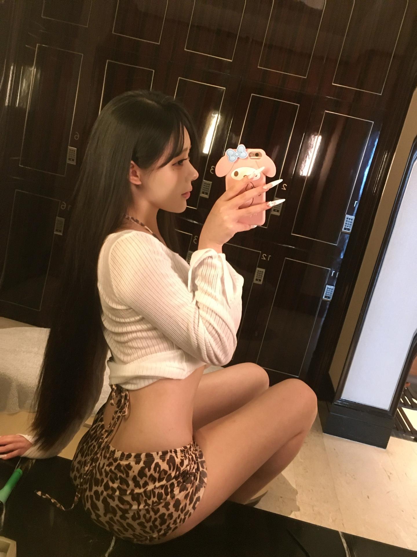 我要的不是love 是LV啦