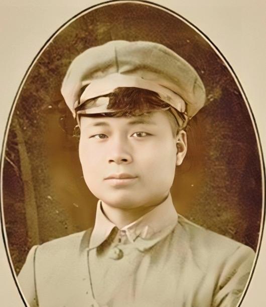 1961年，邱行湘已经54岁了，原74军军长邱维达见他还是单身，就说：“有个30