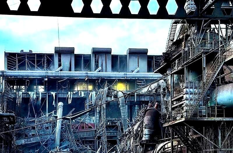 包钢这波操作，属实把我看笑了。
涨薪8%，年入12万3，听着像那么回事，结果一查