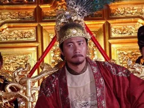 明朝封爵。令人意外的是，汤和是朱元璋的二弟（朱，汤，徐，常）却只是侯爵（二等爵位