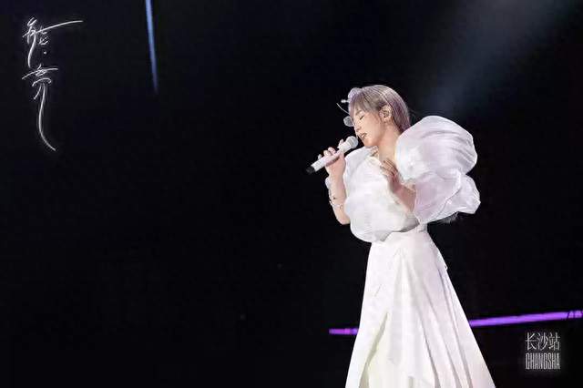 2026李佳薇深圳演唱会开票时间+票价+座位图