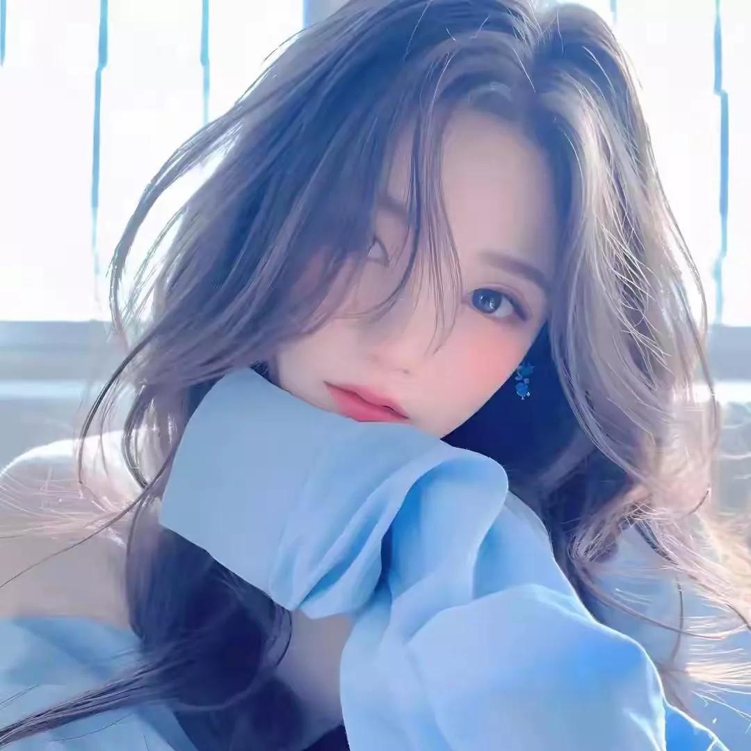 少女心爆棚的蓝色梦魇蓝色花海少女 蓝粉色系 青春的梦魇 甜蜜梦魇 蓝色幻梦 蓝色