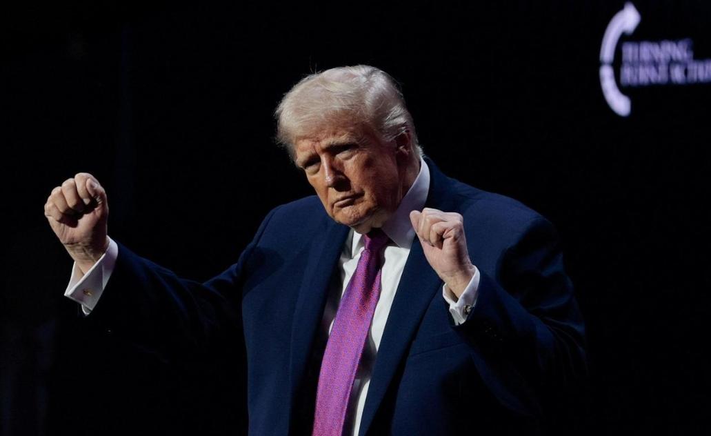 特朗普开始甩锅了！
4月20日，特朗普在社交媒体上发帖辩称，以色列从未说服我与伊