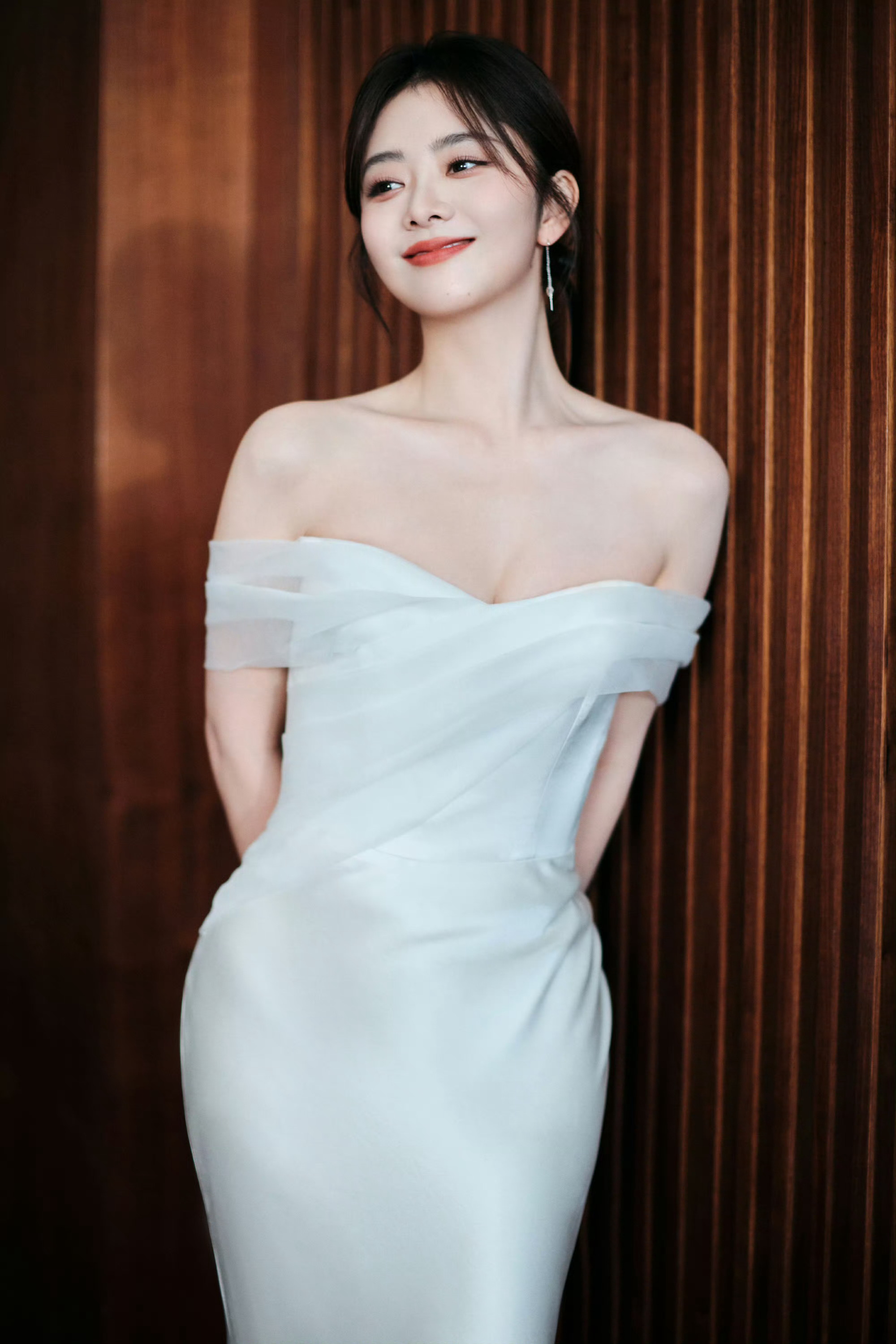 谭松韵 tsy谭松韵兰香如故 tsy谭松韵许兰香 “故事的开头是她的相貌惊艳了的