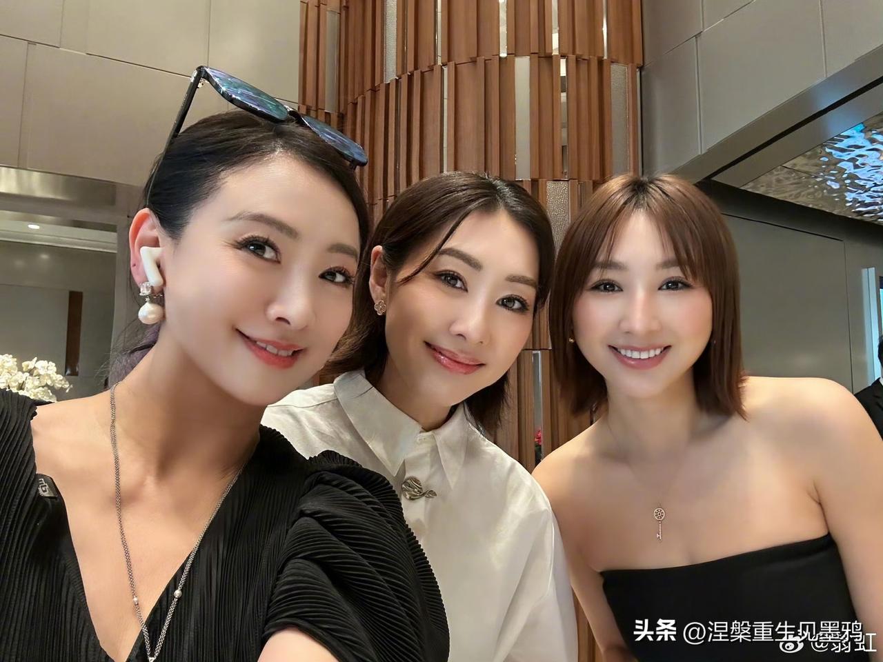 翁虹回归日工作偶遇胡定欣高海宁，连发三张合影晒师徒情，状态比小17岁的两位后辈还