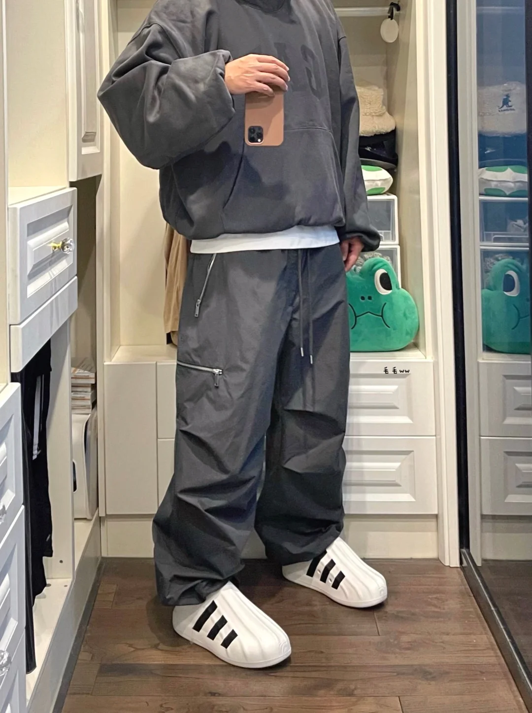 卫衣搭配｜格雷系穿搭