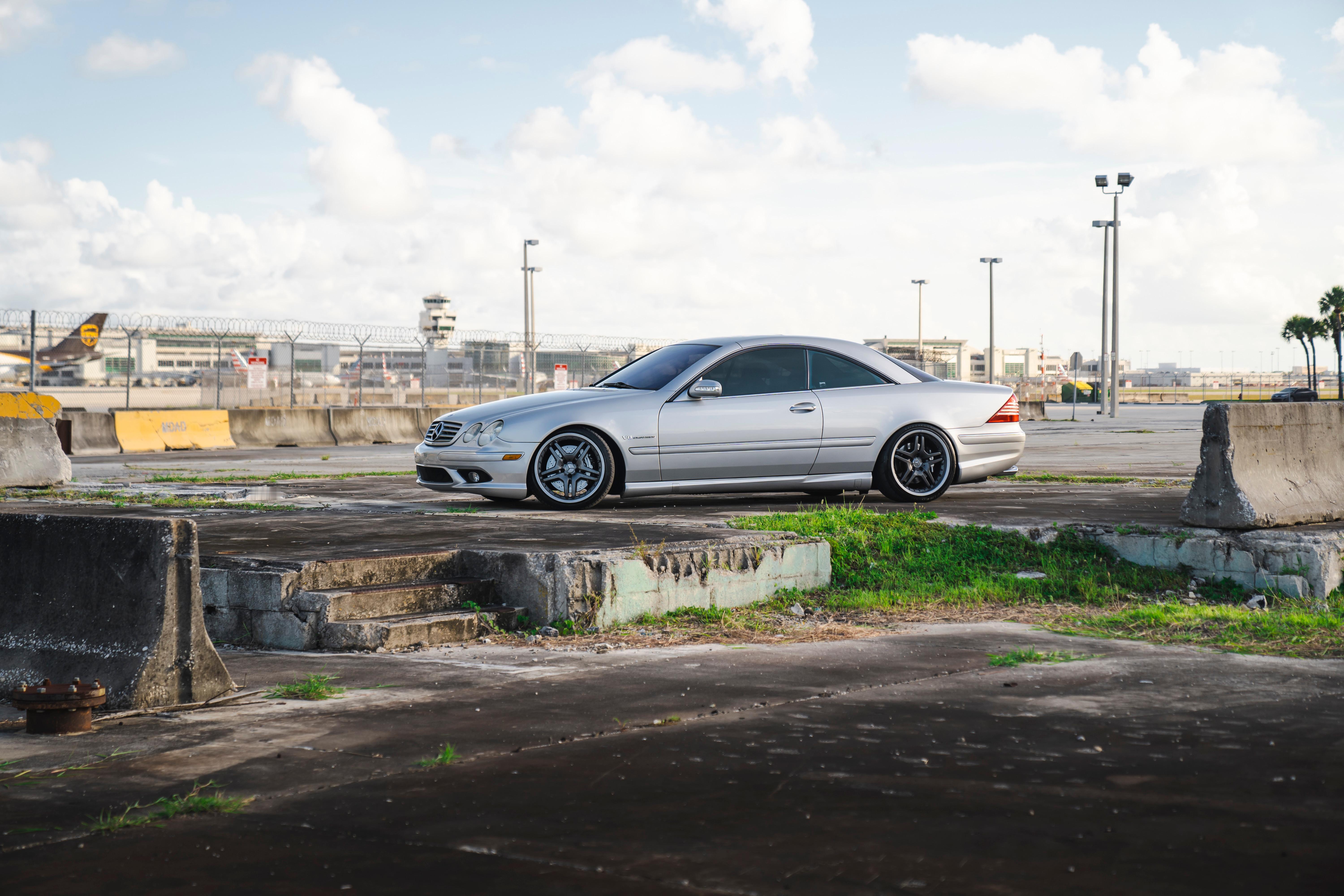 Mercedes-Benz CL 55 AMG奔驰 这个年代等奔驰设计是不是非常