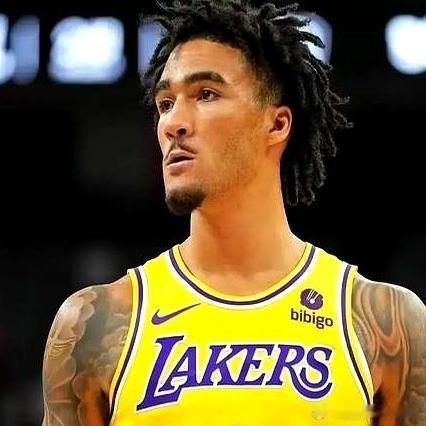 《湖人敲定最后一签！放弃球哥、托马斯，佩林卡圆了3年前的夙愿》明明菜单上写着“全