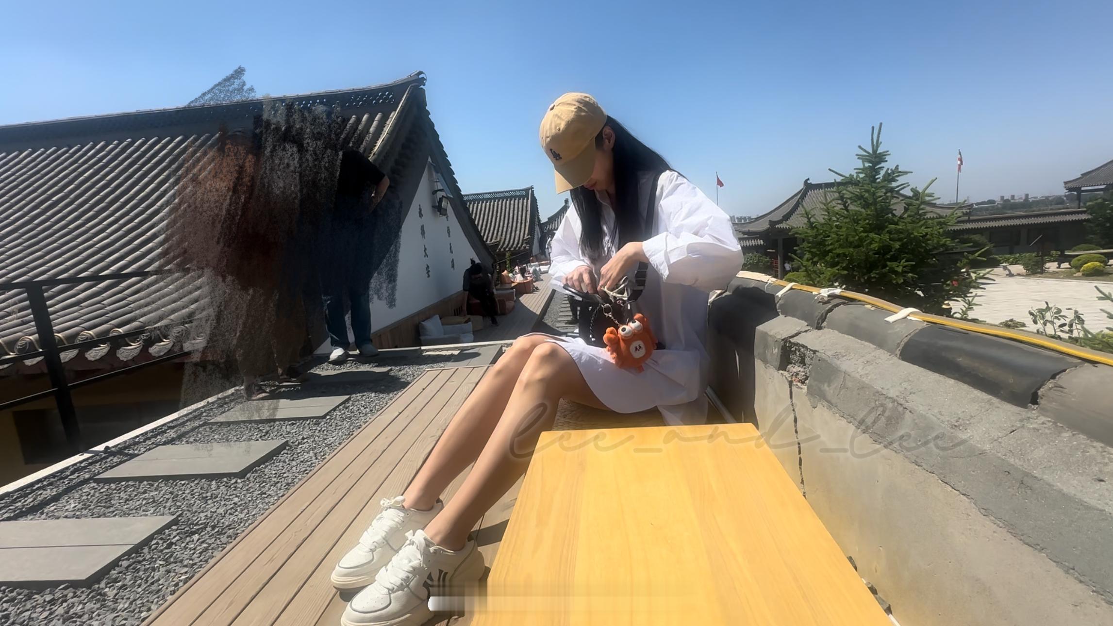 无光处隐形 有光处buling～喜欢喜欢～今天穿什么涞觅润丝ootd ​​​