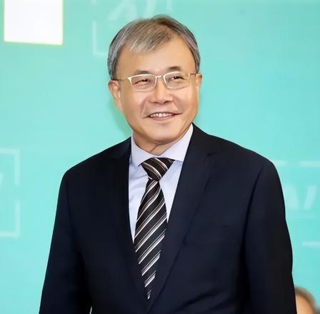 中国总算要杀鸡儆猴了！这只用来立威的 “鸡”，不是美国，不是日本，也不是德法英澳