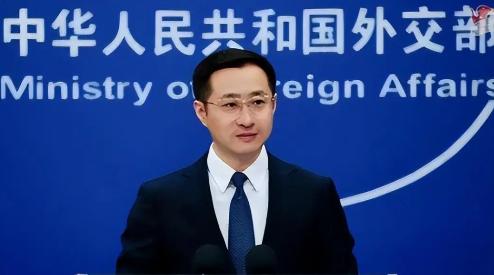 美军终于承认：中国无人机技术已领先一个时代！美军在伊朗吃的亏，其实都是中国提前埋