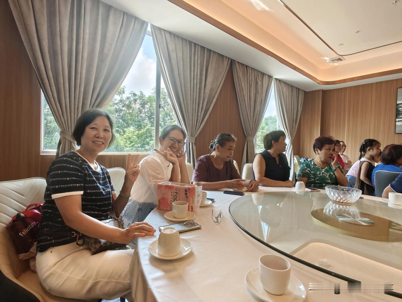中邮广分燕塘支行举办VIP客户早茶答谢会
 
7月24日上午，中邮广分燕塘支行在