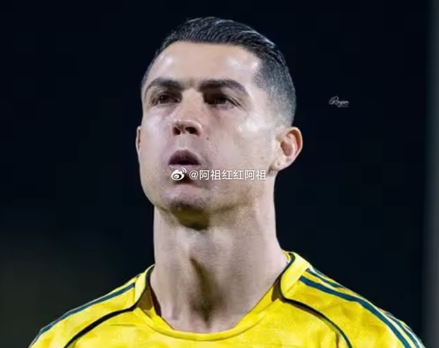今天据沙特记者报道，C罗正在努力训练力求回归，但何时重返沙特尚未确定。报道中表示
