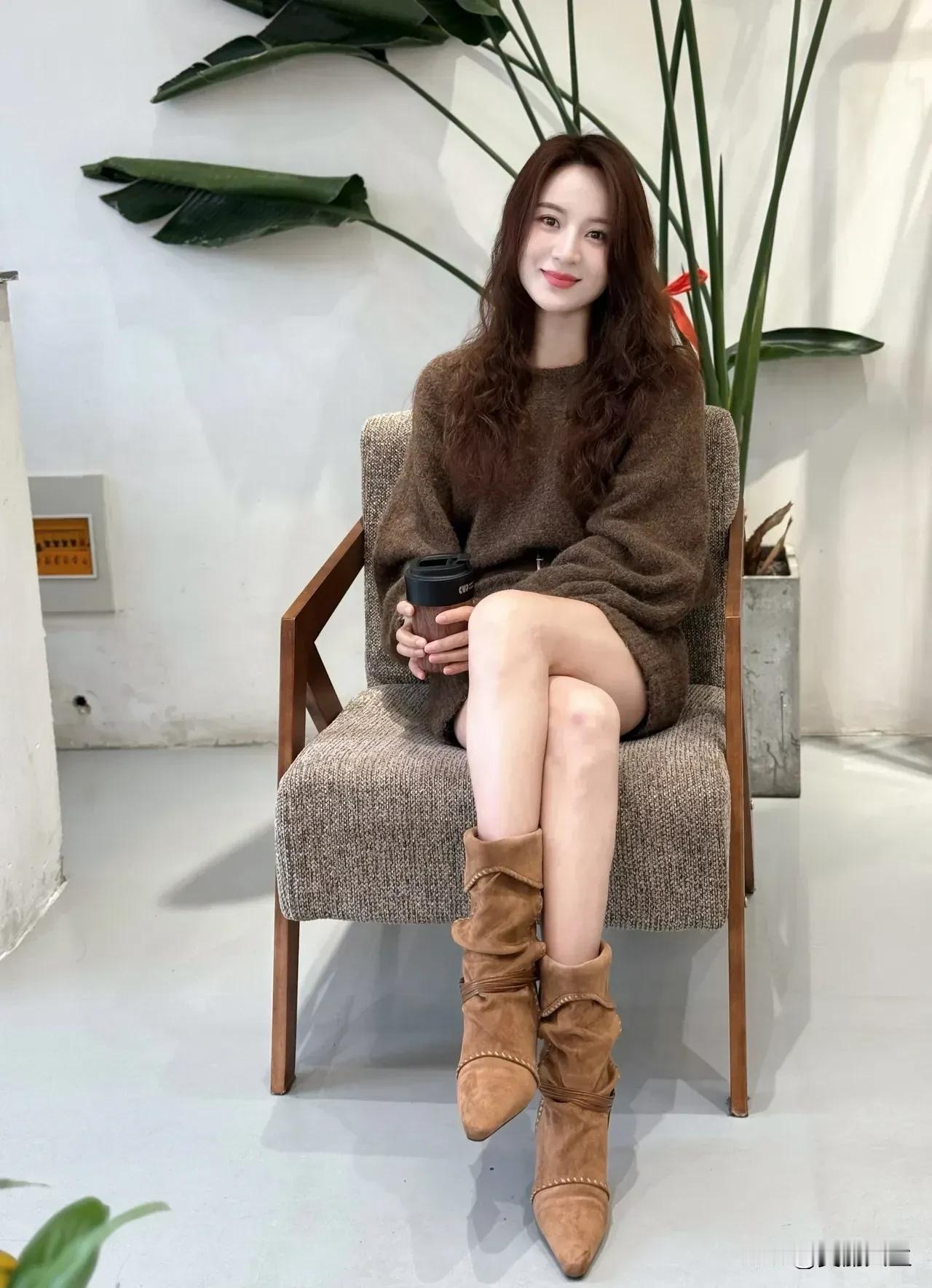 人就这么一辈子，请活好自己！
活好自己，你才能过上自己满意的生活，你才能给自己人