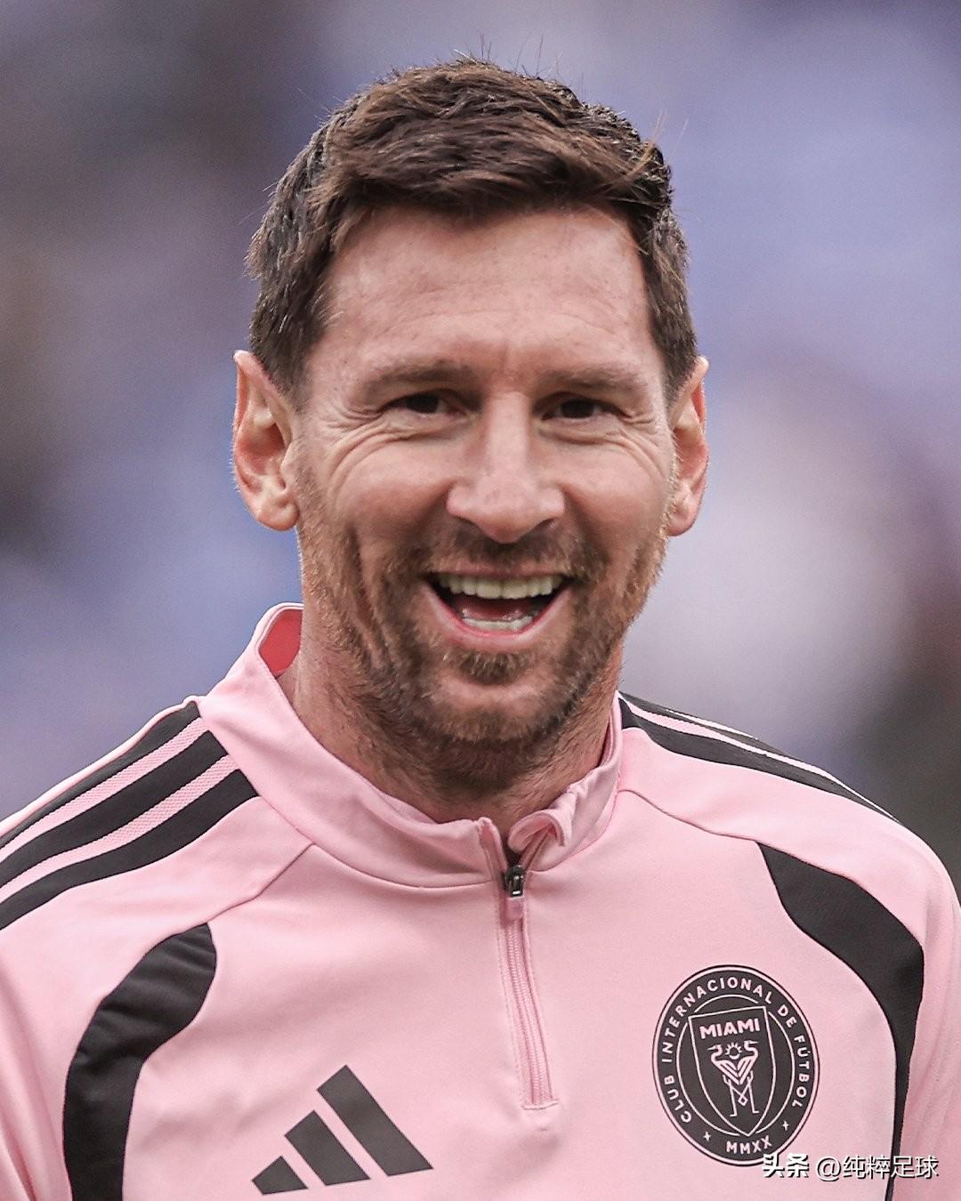 迈阿密国际足球俱乐部联合老板豪尔赫·马斯透露，梅西的年收入在 7000 万美元到