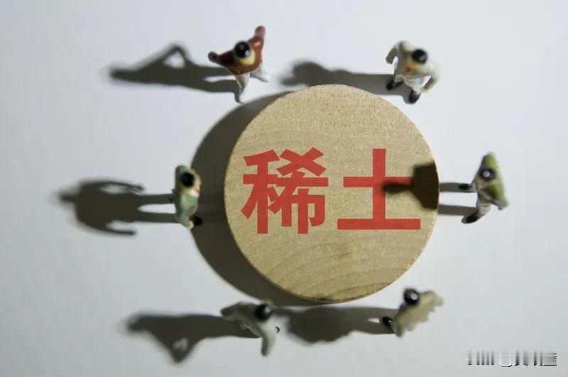 太戏剧！印度突然向中国低头：保证不把中国稀土转卖给美国！网友笑疯：这“倒戈”比翻