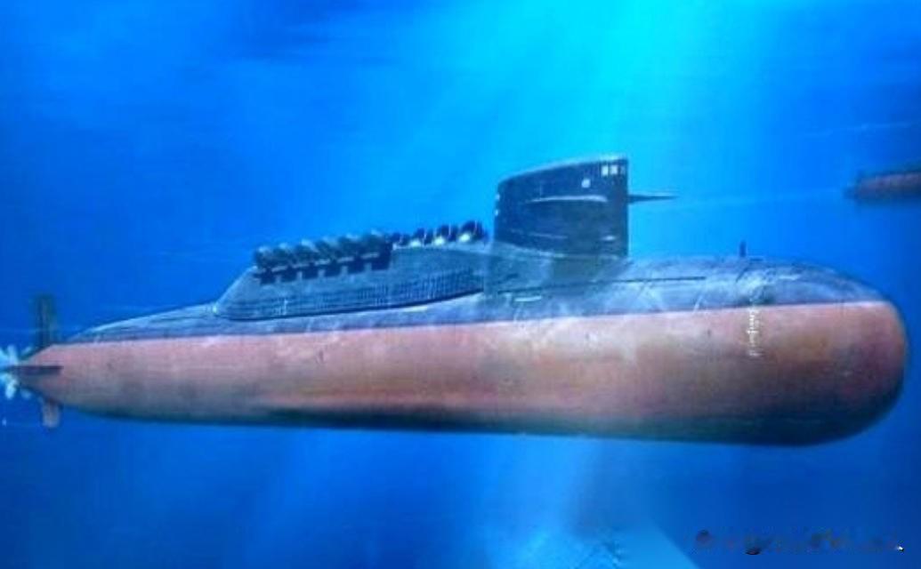 理论上，一艘核潜艇的反应堆能烧几十年，可以让它永远不上浮。但实际上，90天，就是