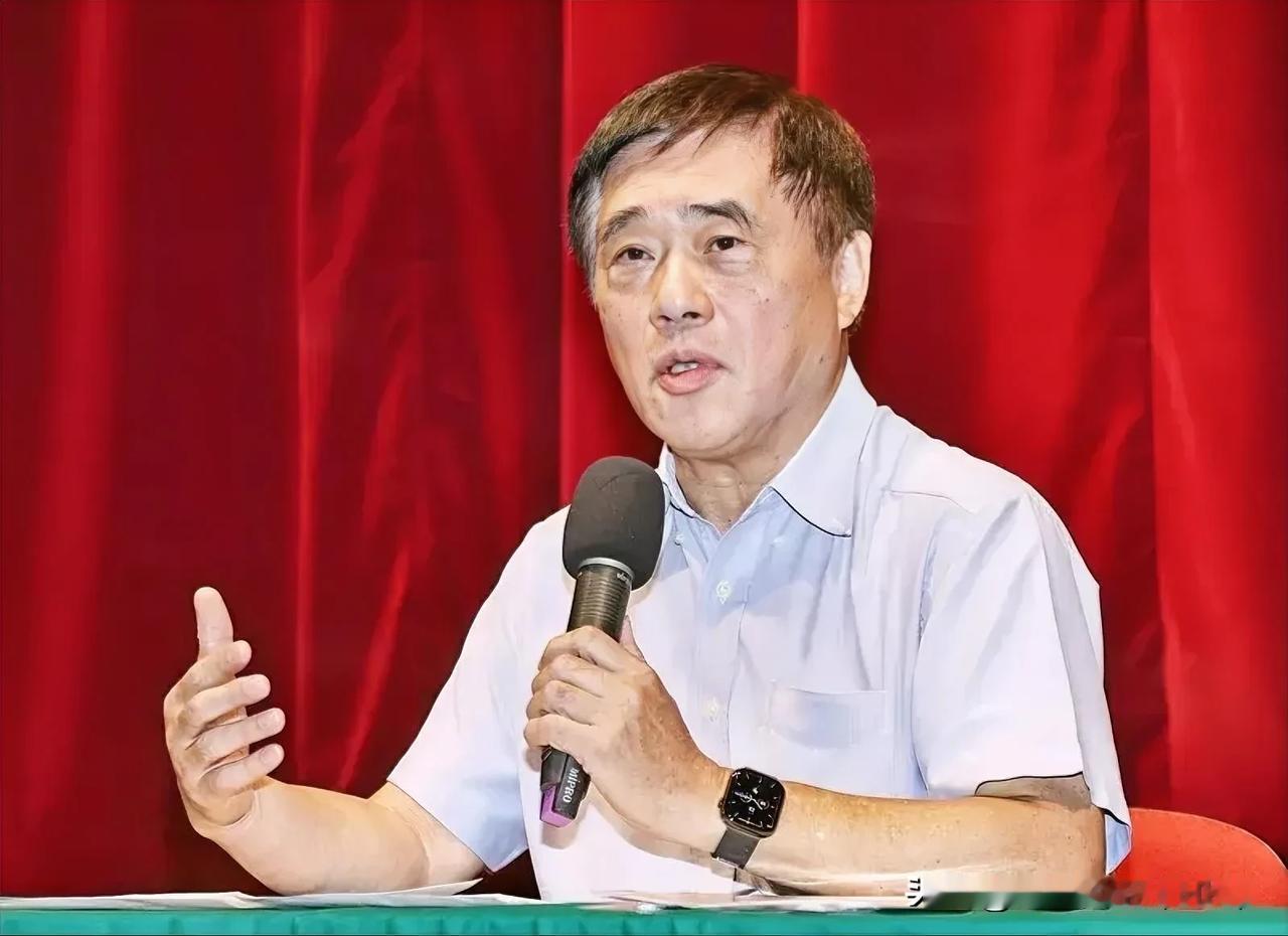 “左手帮国民党党工、右手拉民众党柯文哲”！郝龙斌政治历练丰富，抛出司法政见 ：推