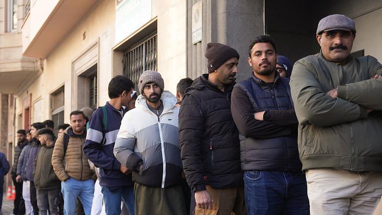 柏林移民研究与分析中心（RFBerlin）引用欧盟统计局和联合国数据的一项研究显