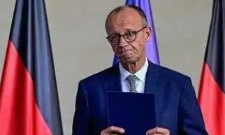 第一次世界大战是德国发动的，德国失败了。第二次世界大战是德国、日本、意大利发动的