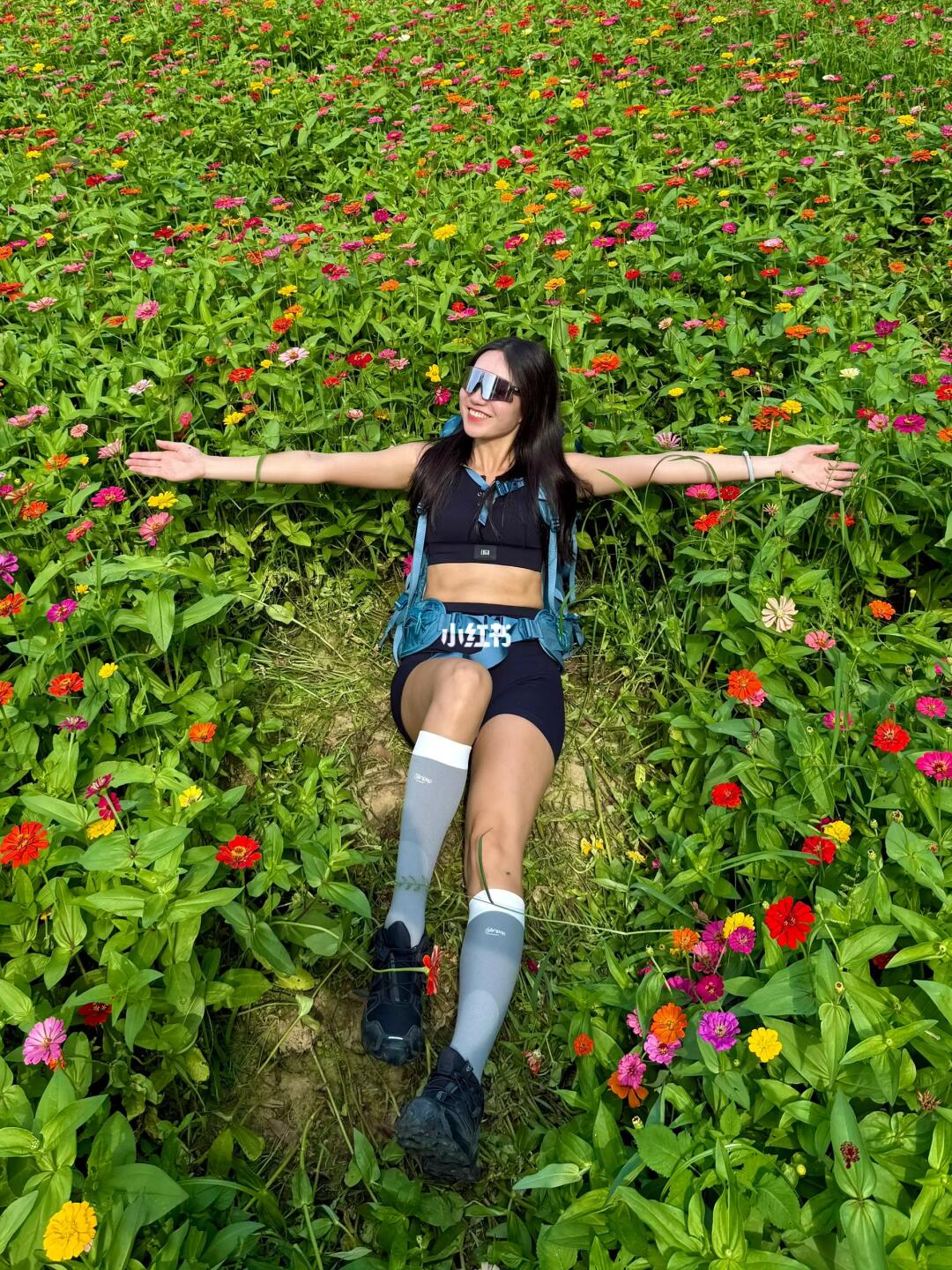 躺进花海想补妆也能30min搞定！还得是屈臣氏