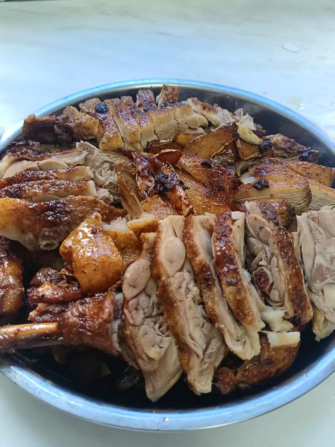 做菜我是认真的 人间美味嘎嘎好吃 鸭子 酸醋辣椒蘸卤鸭子 这个味道真的绝，吃不腻