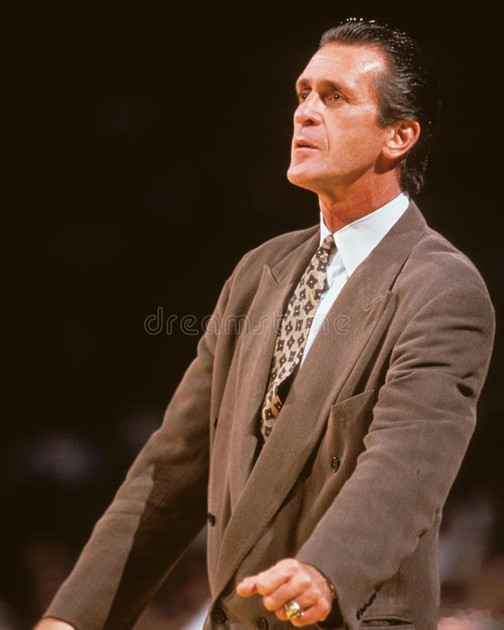 莱利表明决心：一旦有顶级球员流入交易市场，我们会竭尽所能争取。“一旦有顶级球员流