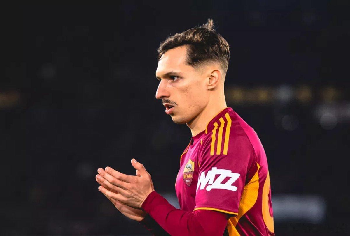 🚨羅馬今年夏天不會觸發布萊恩·薩拉戈薩的買斷選項條款。這位邊鋒今夏將返回拜仁?