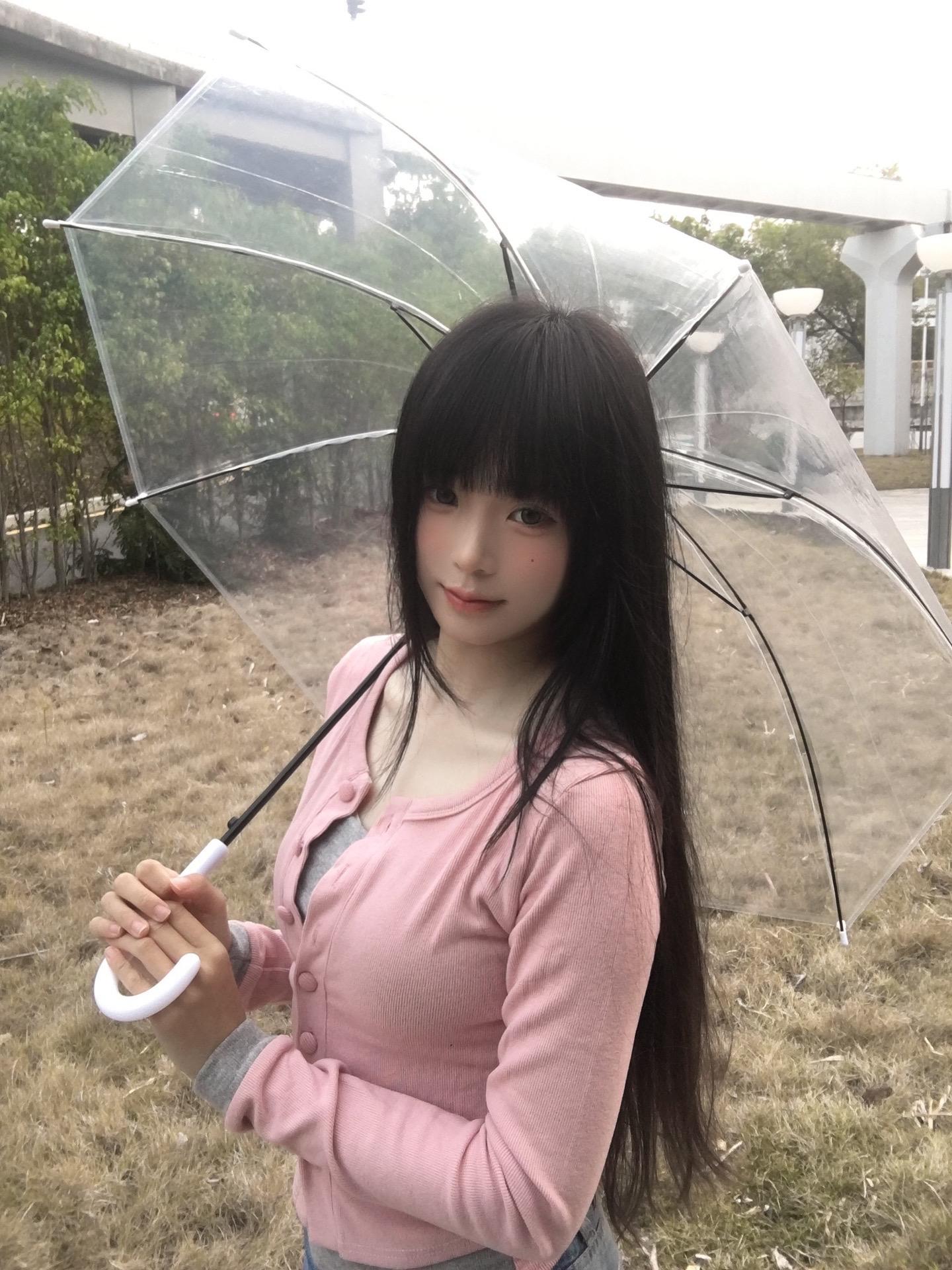 小鱼小鱼 游入我心底