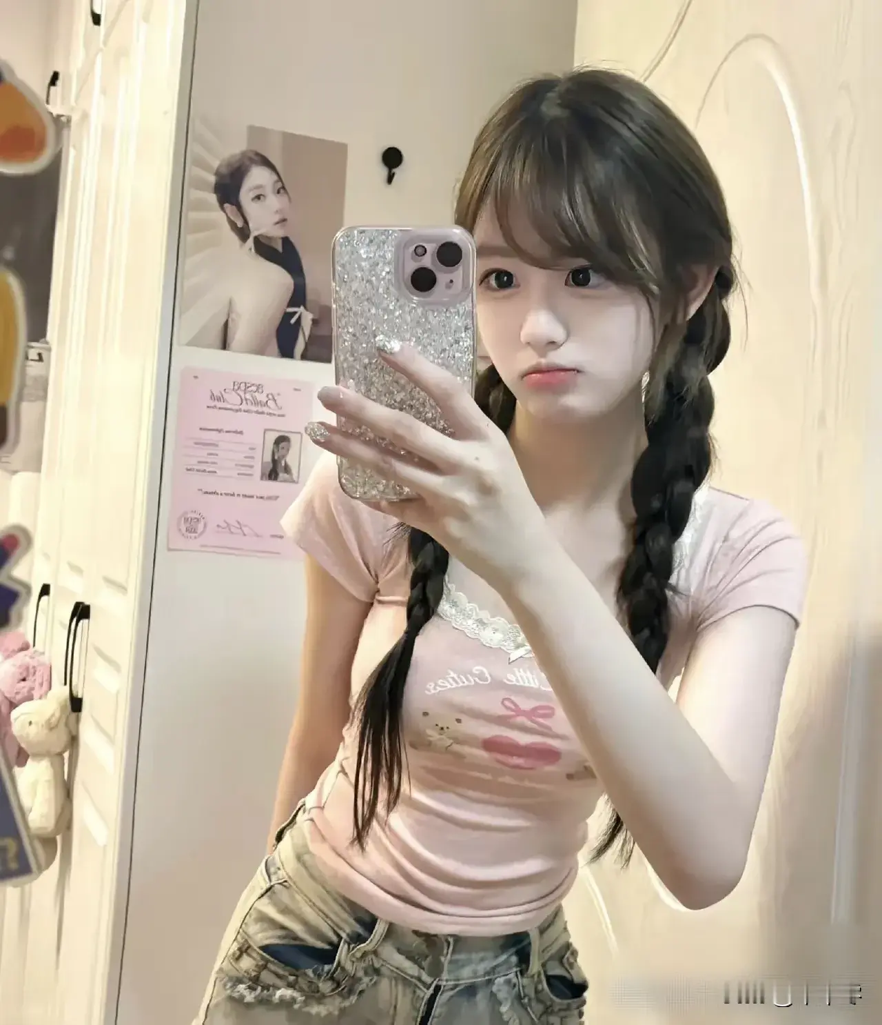 天气不错，环境不错，心情也不错。也许，一切都是刚刚好吧。🥸。🤓。🤓