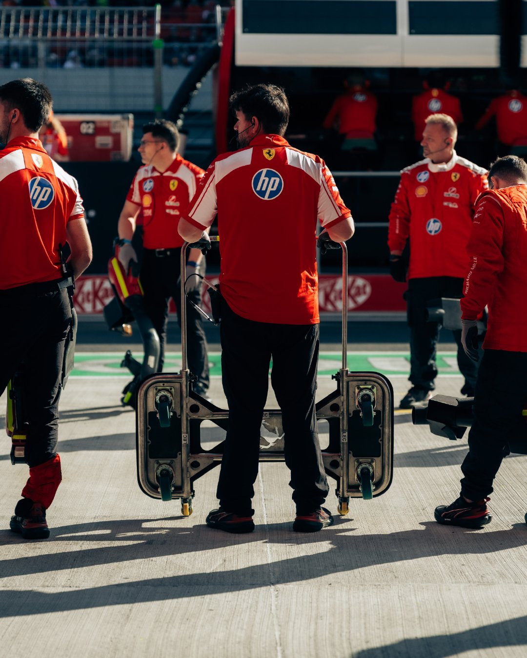 回到围场，速度还没登场，心跳已经先一步加速❤️🏎️

#法拉利F1车队[超话]# #F1[超话]# ​
