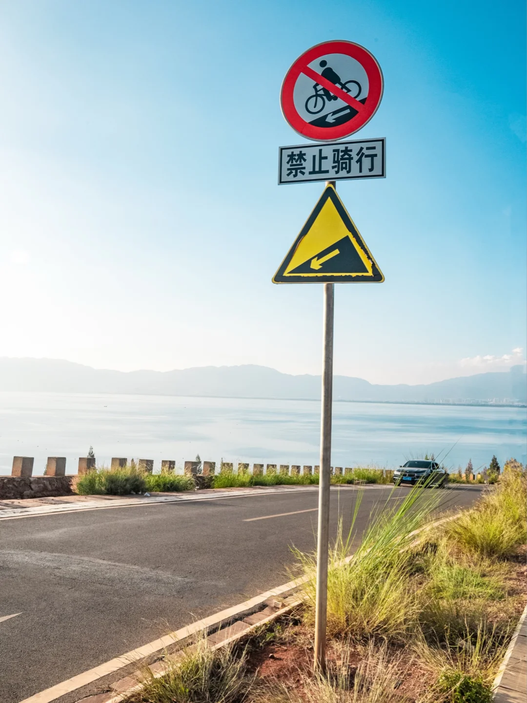 别挤洱海了！抚仙湖才是云南蓝眼泪天花板💧