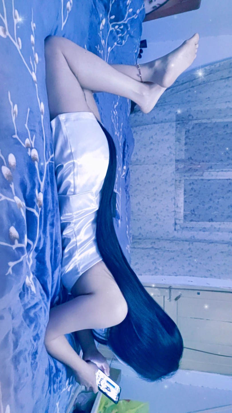 单身丝袜小姐姐