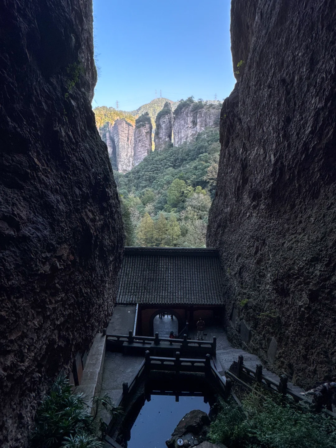 雁荡山第一大洞，观音洞